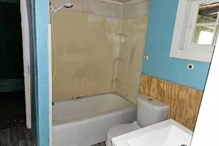 170 S Brown St, Tennille, GA 31089 - Photo 29