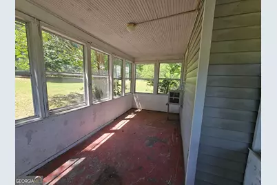 170 S Brown Street, Tennille, GA 31089 - Photo 3