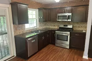 2561 Lewfield Cir SE, Atlanta, GA 30316 - Photo 7