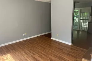 2561 Lewfield Cir SE, Atlanta, GA 30316 - Photo 5