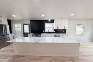 3807 Greenhill Dr, Chamblee, GA 30341 - Photo 9