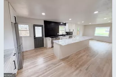 3807 Greenhill Drive, Chamblee, GA 30341 - Photo 11