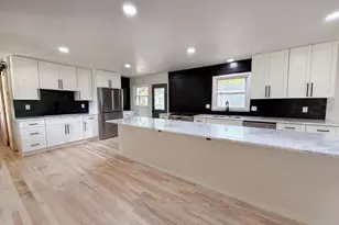3807 Greenhill Dr, Chamblee, GA 30341 - Photo 13