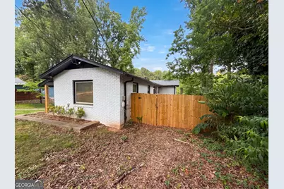 3807 Greenhill Drive, Chamblee, GA 30341 - Photo 7