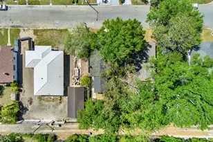 920 W 51st St, Savannah, GA 31405 - Photo 45