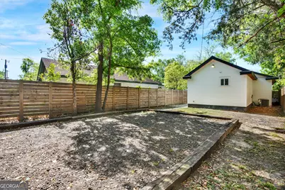 920 W 51st Street, Savannah, GA 31405 - Photo 33