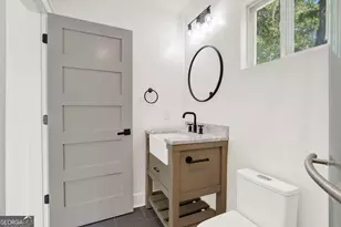 920 W 51st St, Savannah, GA 31405 - Photo 31