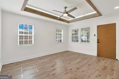 920 W 51st Street, Savannah, GA 31405 - Photo 9