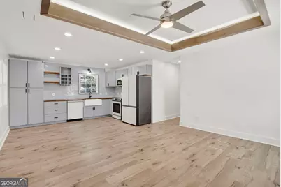 920 W 51st Street, Savannah, GA 31405 - Photo 11