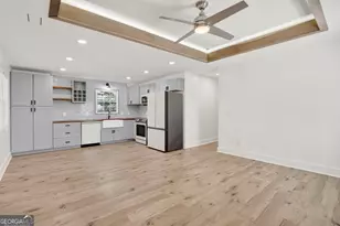 920 W 51st St, Savannah, GA 31405 - Photo 11