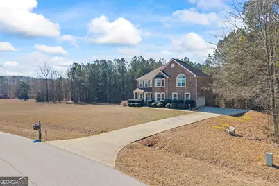 90 Harvey Avenue, Covington, GA 30016 - Photo 5
