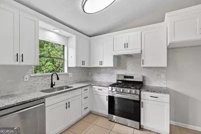 4298 Buckingham Place, Duluth, GA 30096 - Photo 11
