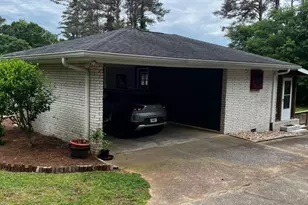 95 Fairlawn Dr, Carrollton, GA 30117 - Photo 5