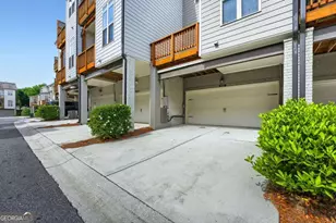 4127 Township Pkwy, Atlanta, GA 30342 - Photo 5