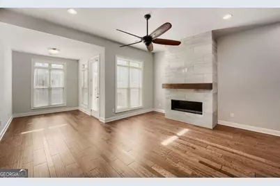 4127 Township Parkway, Atlanta, GA 30342 - Photo 7