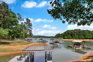 250 Harbor Heights Cir, Lavonia, GA 30553 - Photo 25