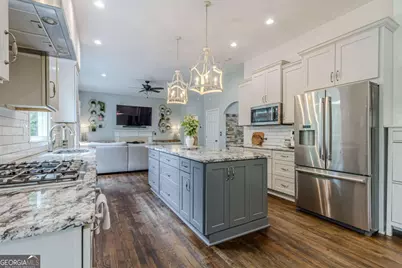 7640 Brookstead Crossing, Johns Creek, GA 30097 - Photo 15