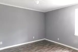 101 S Zetterower Ave, Statesboro, GA 30458 - Photo 5