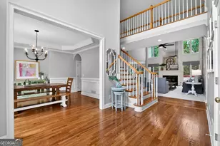3913 Springtree Ln, Hoschton, GA 30548 - Photo 5