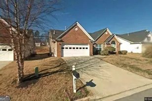 2724 Hillvale Cove Dr, Lithonia, GA 30058 - Photo 1