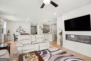 410 Kinross Ln, Peachtree City, GA 30269 - Photo 9