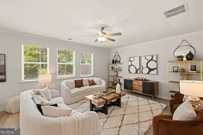 2749 Riverpine Trail SW #166, Atlanta, GA 30331 - Photo 9