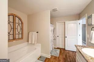 19 Lake Point Ct, Jefferson, GA 30549 - Photo 37