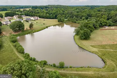 19 Lake Point Court, Jefferson, GA 30549 - Photo 7