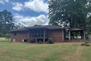 147 Langford St, Winder, GA 30680 - Photo 9