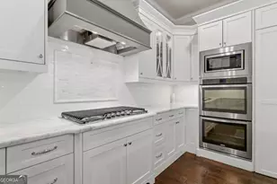 3104 Skyland Dr NE, Atlanta, GA 30341 - Photo 15