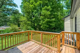 396 Forrest Ridge Dr NW, Atlanta, GA 30318 - Photo 21