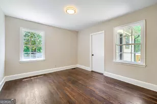 396 Forrest Ridge Dr NW, Atlanta, GA 30318 - Photo 11
