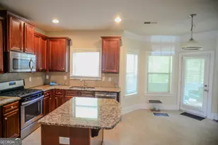 2182 Dodson Woods Dr, Fairburn, GA 30213 - Photo 9