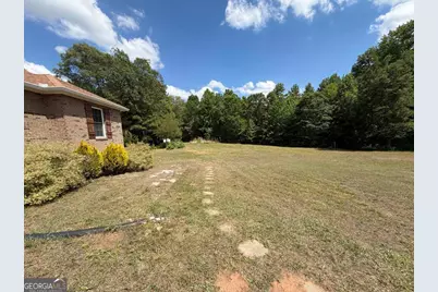 402 Renee Road, Pendergrass, GA 30567 - Photo 5