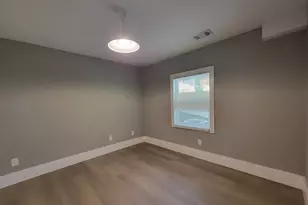 723 Ford Pl, Scottdale, GA 30079 - Photo 11