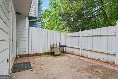 8577 Jamestown Way, Jonesboro, GA 30238 - Photo 33