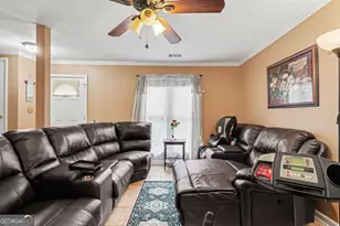 8577 Jamestown Way, Jonesboro, GA 30238 - Photo 9