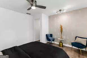 1111 Valley View Rd SE, Atlanta, GA 30315 - Photo 19