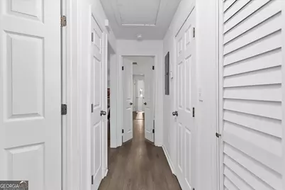 1111 Valley View Road SE, Atlanta, GA 30315 - Photo 13
