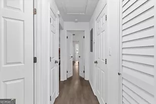 1111 Valley View Rd SE, Atlanta, GA 30315 - Photo 13