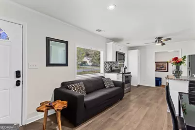 1111 Valley View Road SE, Atlanta, GA 30315 - Photo 5