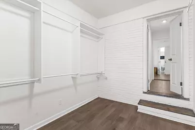 1111 Valley View Road SE, Atlanta, GA 30315 - Photo 5