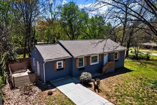 1111 Valley View Rd SE, Atlanta, GA 30315 - Photo 1