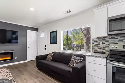 1111 Valley View Road SE, Atlanta, GA 30315 - Photo 3