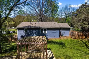 1111 Valley View Rd SE, Atlanta, GA 30315 - Photo 23