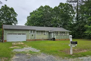 1918 Roderick Rd, Macon, GA 31217 - Photo 3