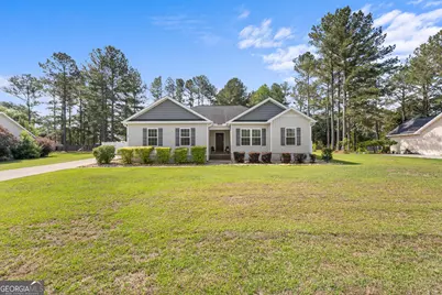 708 Ogeechee Drive E, Statesboro, GA 30461 - Photo 1