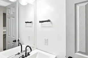7156 Whitfield Dr, Riverdale, GA 30296 - Photo 15