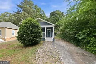 1853 Center Ave, East Point, GA 30344 - Photo 25