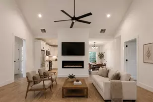 540 Country Club Rd, Newnan, GA 30263 - Photo 3